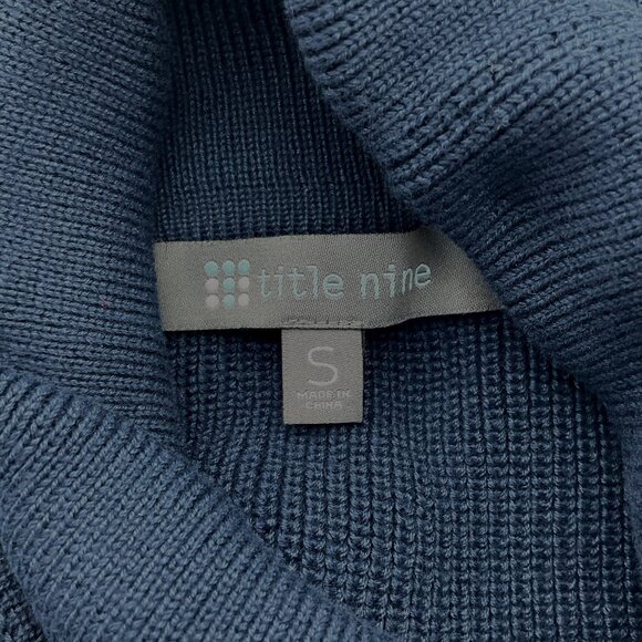 Title Nine Offsite Synergy Navy Turtleneck Striped Sleeve Knit Sweater S NWT - Picture 5 of 9